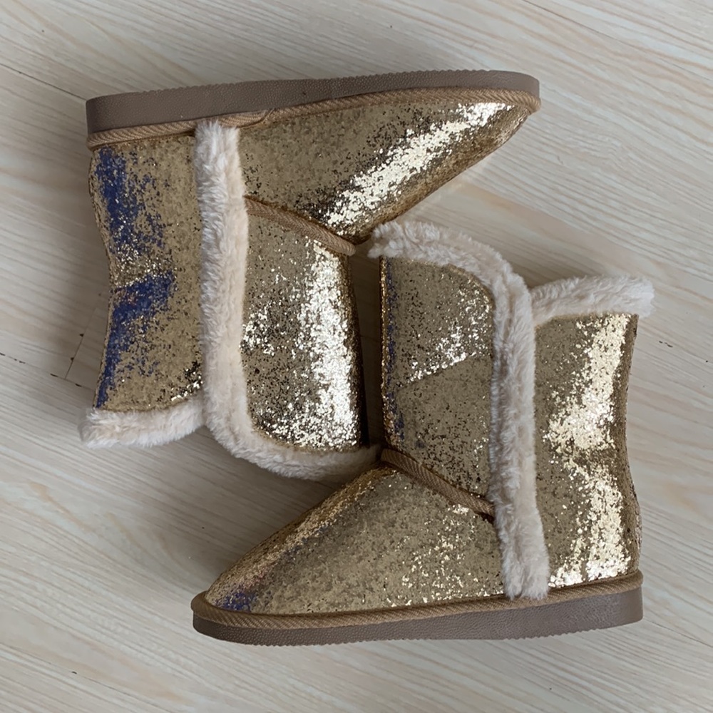 FABKIDS Gold Glitter Faux Fur Lined Tulip Boots